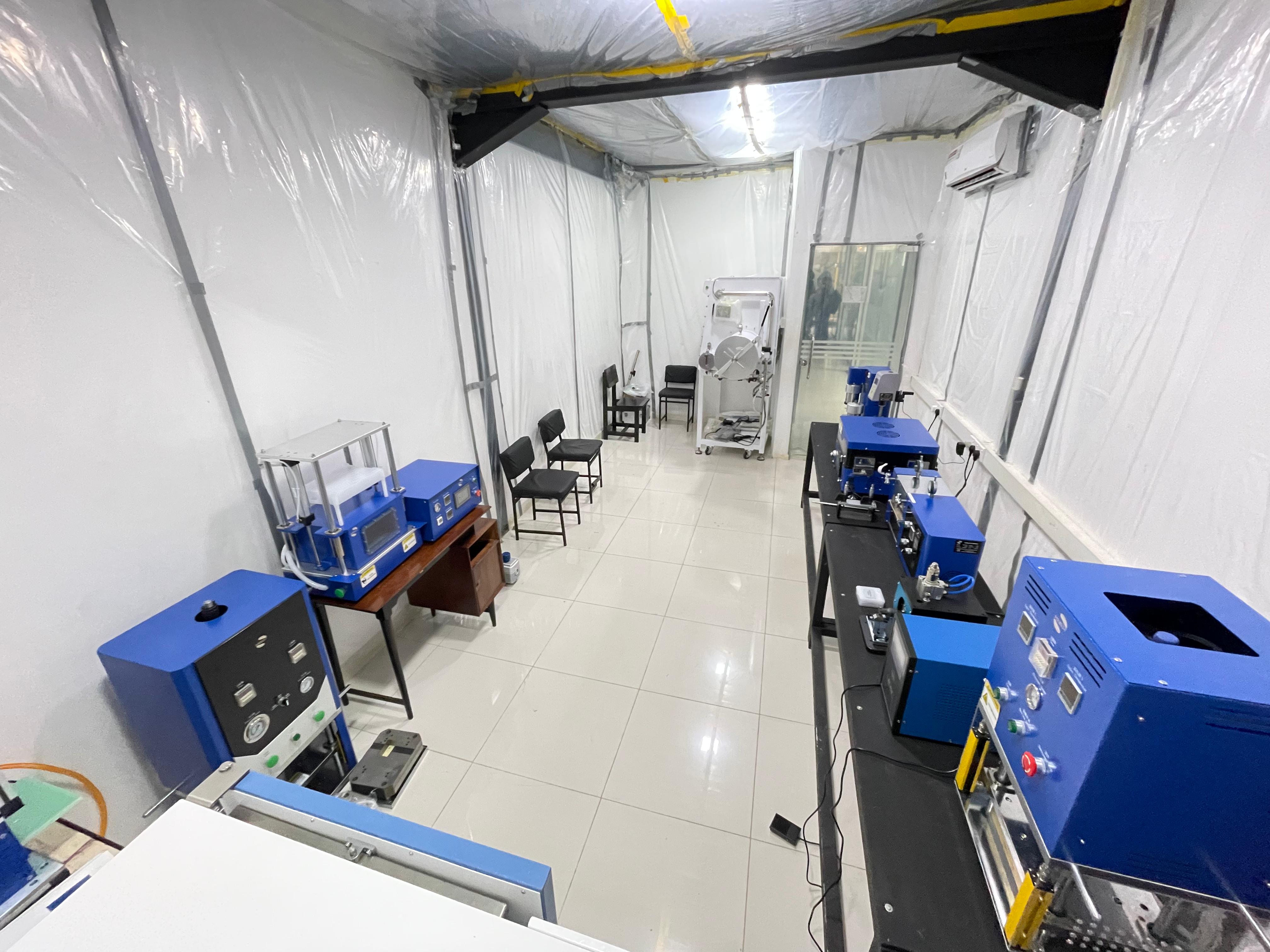 Cell-development equipment in the Volfpack facility